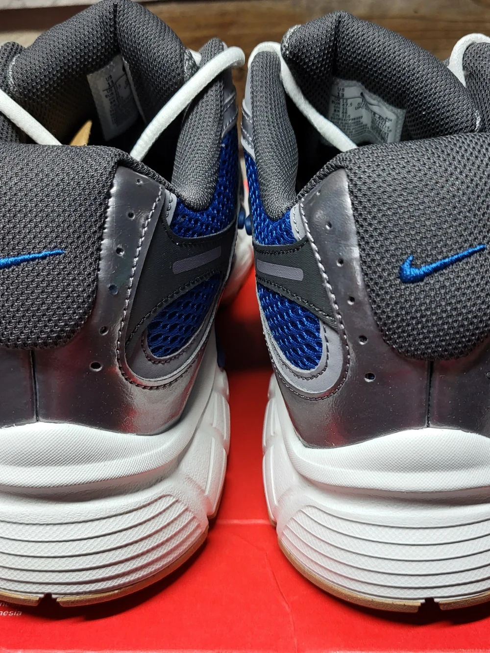 *NEW* Nike V5 RNR Court  Blue/Black/Grey  HJ5228-401 Size Men’s 13